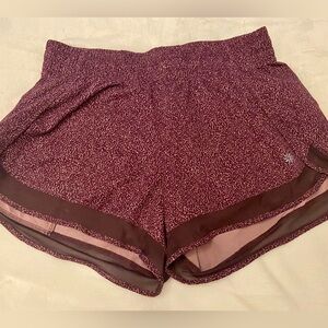 Athleta 4in running shorts